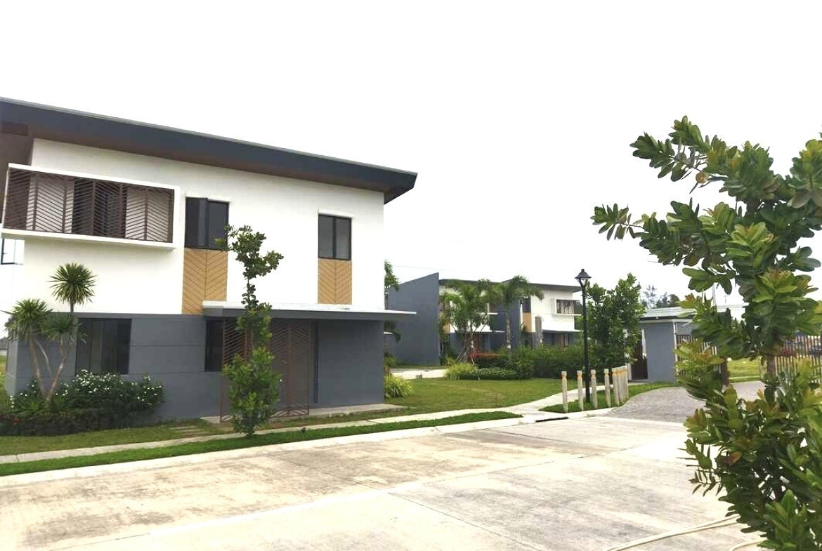 Ajoya Pampanga Homes Mexico Wide Roads