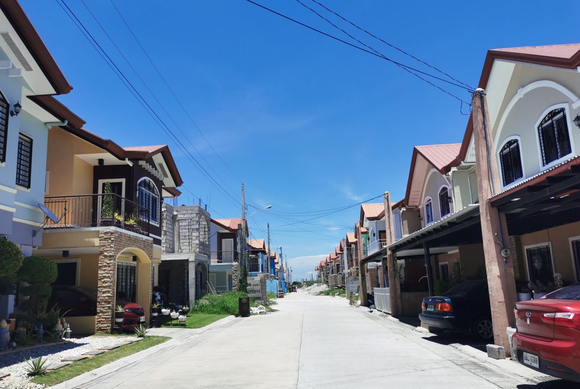 Berkeley Residences Pampanga Mexico Pampanga Model House