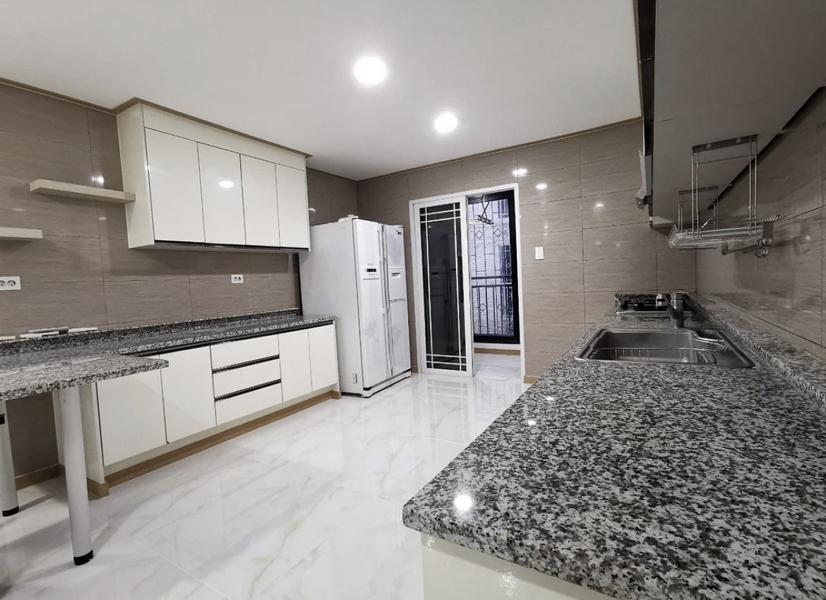 Besco Residences Clark Freeport Zone Pampang a Phillipines Kitchen