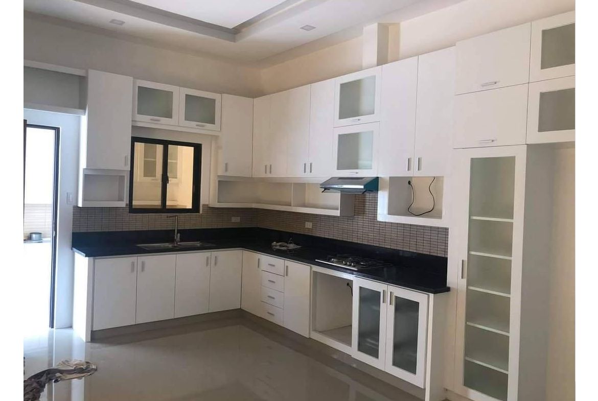 Claremont Filinvest Santa Maria Street Mabalacat Pampanga Kitchen