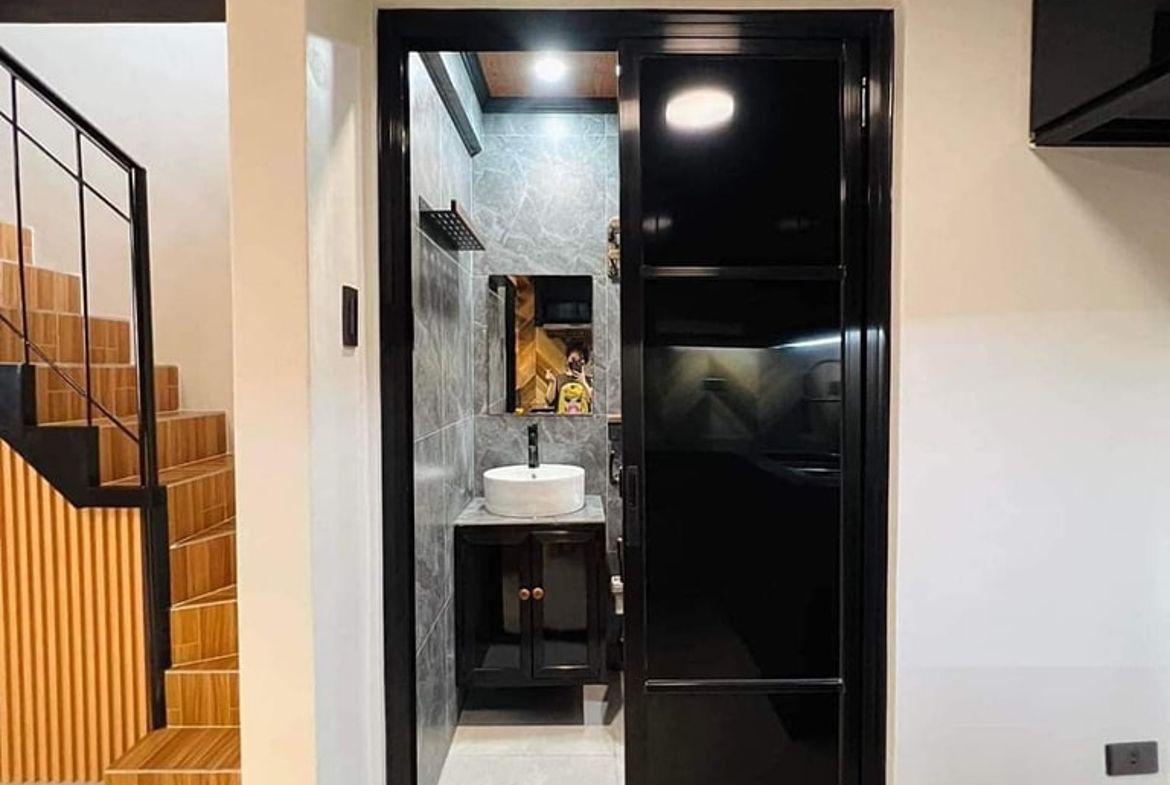 Denisa Townhouses San Fernando Pampanga Bathroom
