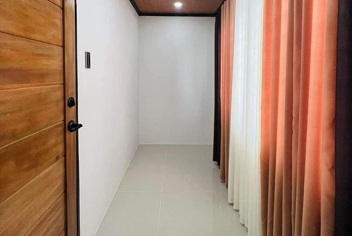 Denisa Townhouses San Fernando Pampanga Hallway