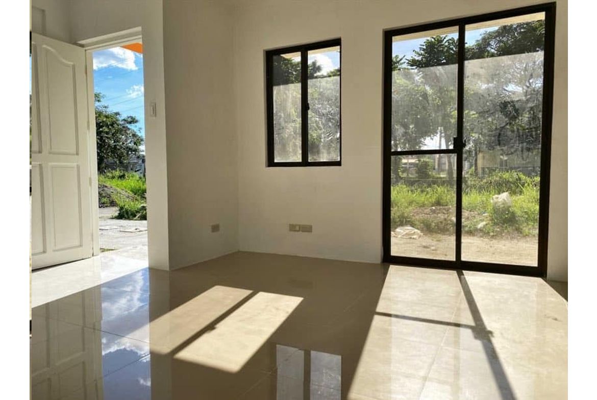 Fairground Mabalacat City Pampanga Living Area