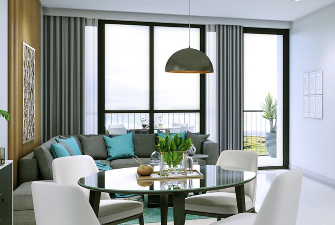 Golf Ridge Private Estates Living Room Balcony