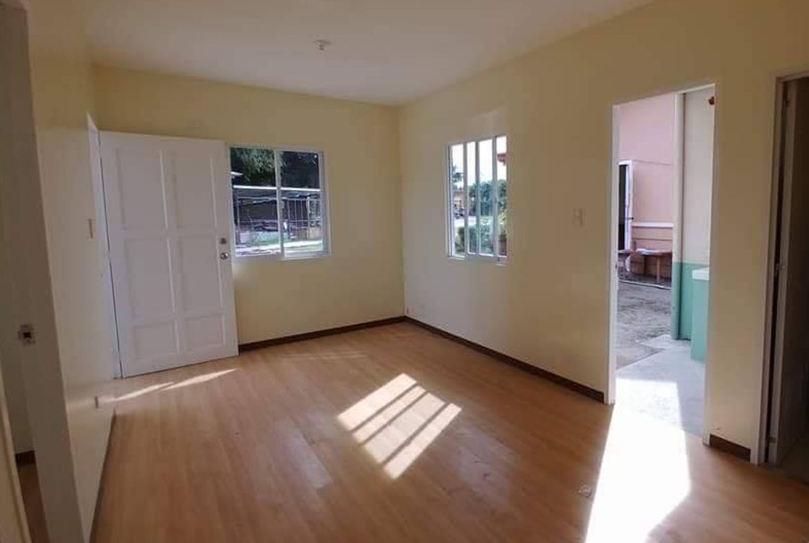 Highview Haciendas Magalang Pampanga Living Area