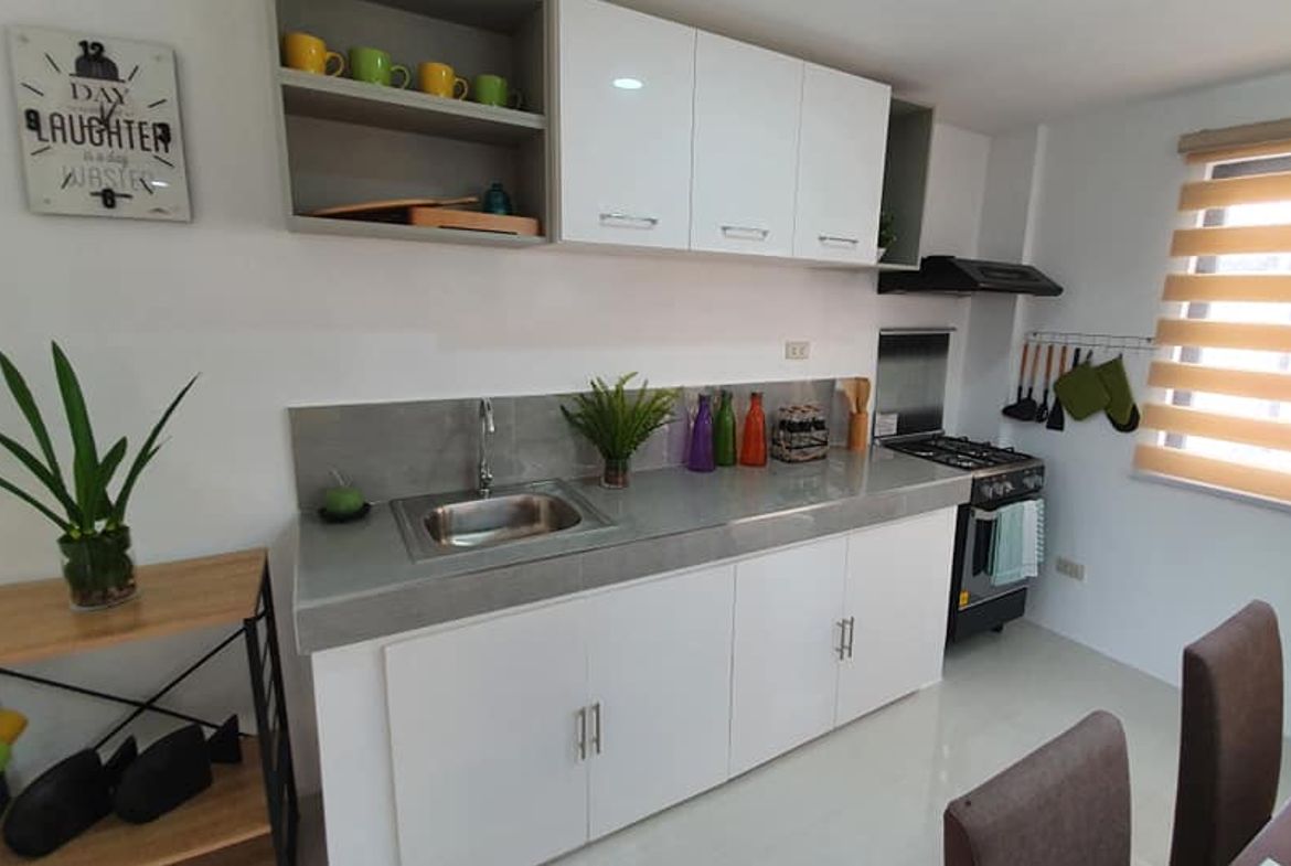 Madison Homes Kitchen Santa Monica Floridablanca Pampanga