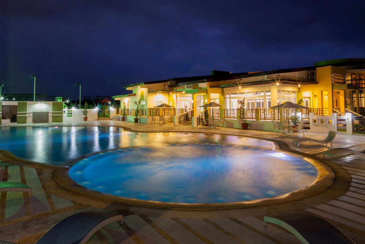 Mansfield Residences Angeles City Pampanga Swimming Pool