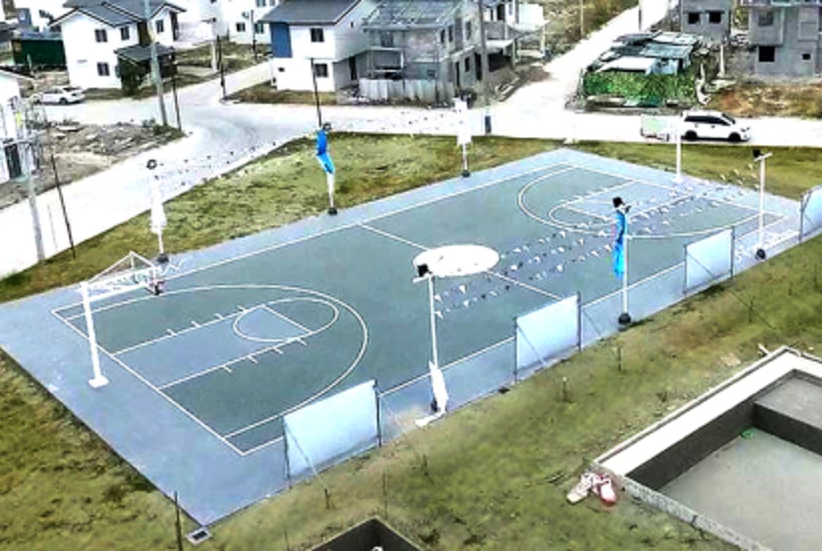 Montana Views San Fernando Pampanga Basketball Court
