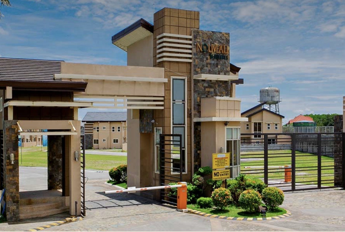 Nouveau Residences Main Gate