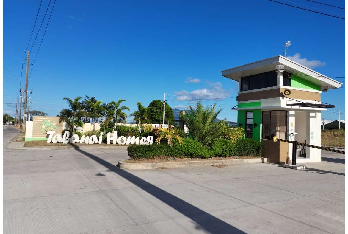 Talani Homes Gated Entrance Mabalacat City