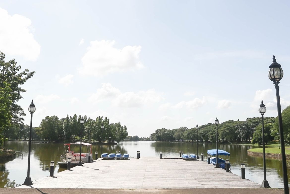 The Palm Lakeshore Mexico Pampanga Docks