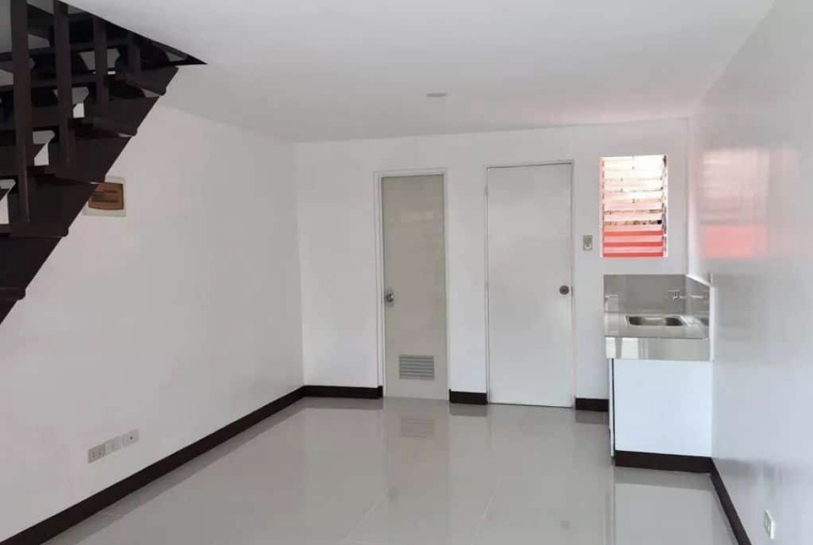 Xevera Townhouse Bacolor Pampanga Kitchen