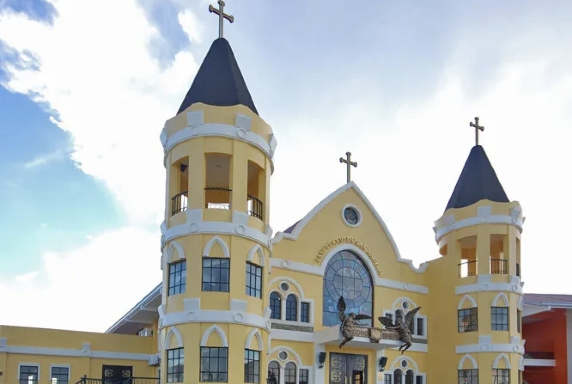 Xevera Townhouse Mabalacat Pampanga Church