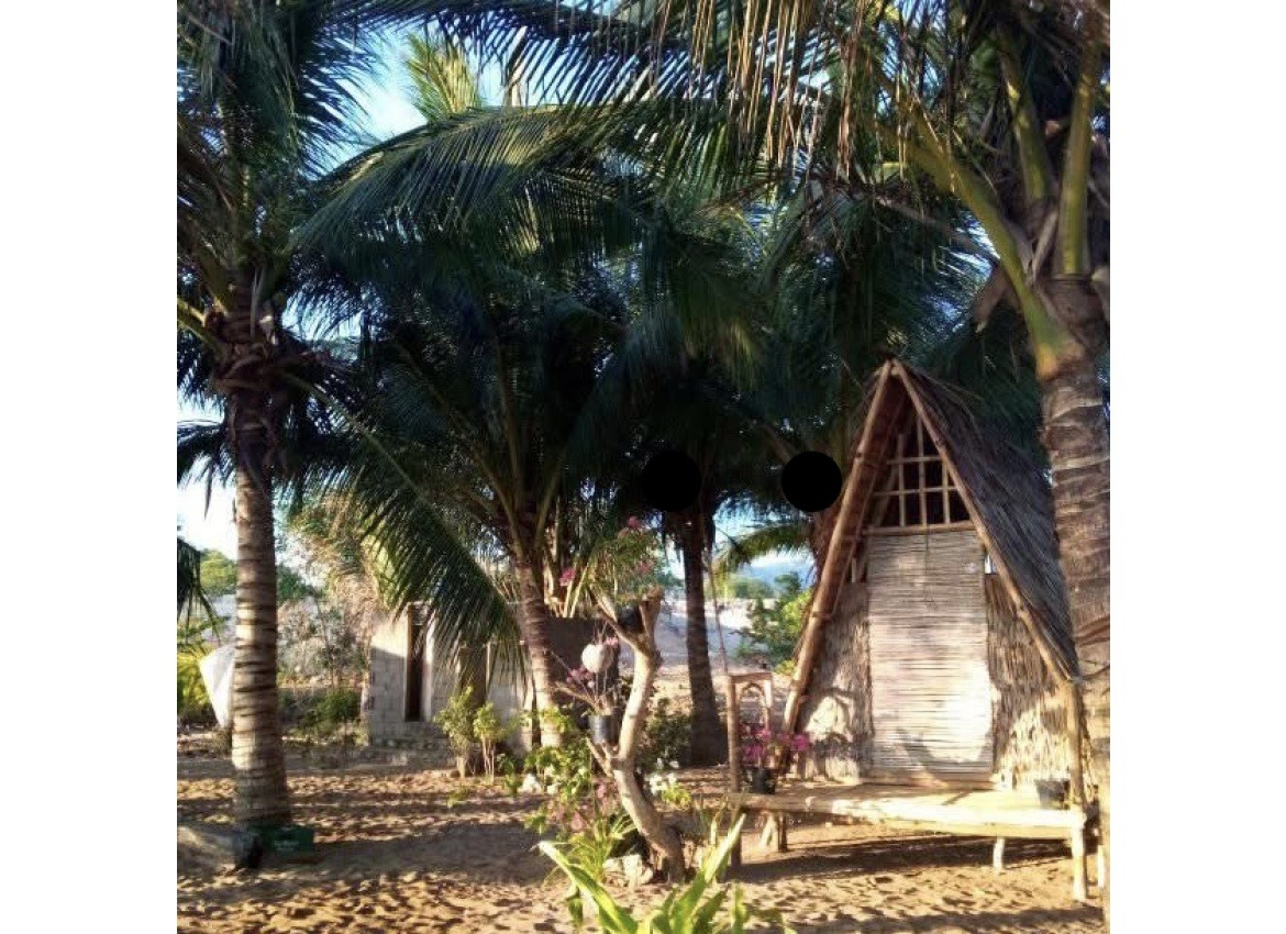 Coron Cheey Palawan Beach Front Accomadation Cabin Area